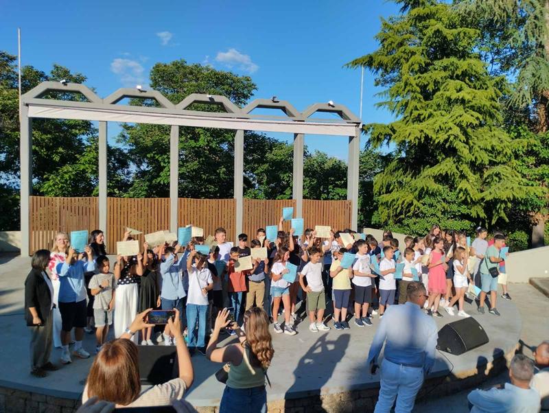 Βράβευση μαθητών Δημοτικών Σχολείων που διακρίθηκαν σε μαθηματικούς διαγωνισμούς